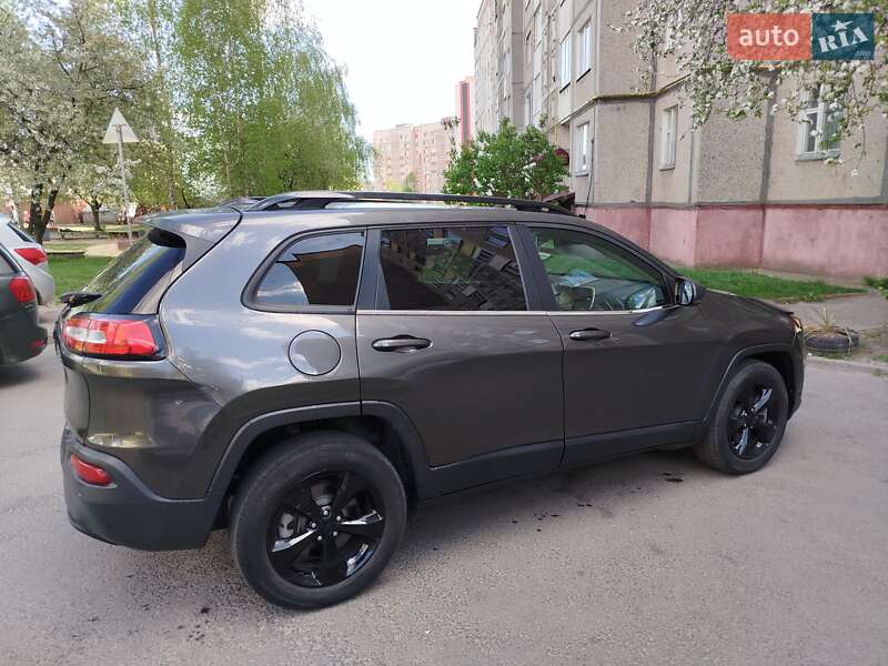 Jeep Cherokee 2017