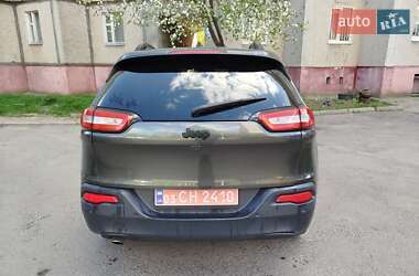 Внедорожник / Кроссовер Jeep Cherokee 2016 в Ровно