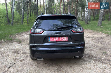 Внедорожник / Кроссовер Jeep Cherokee 2022 в 