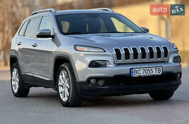 Внедорожник / Кроссовер Jeep Cherokee 2017 в 
