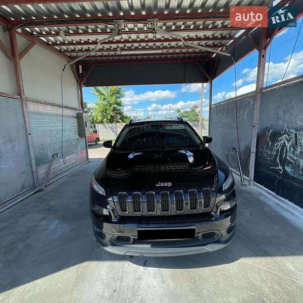 Внедорожник / Кроссовер Jeep Cherokee 2017 в Ивано-Франковске