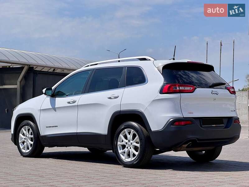 Внедорожник / Кроссовер Jeep Cherokee 2017 в Запорожье