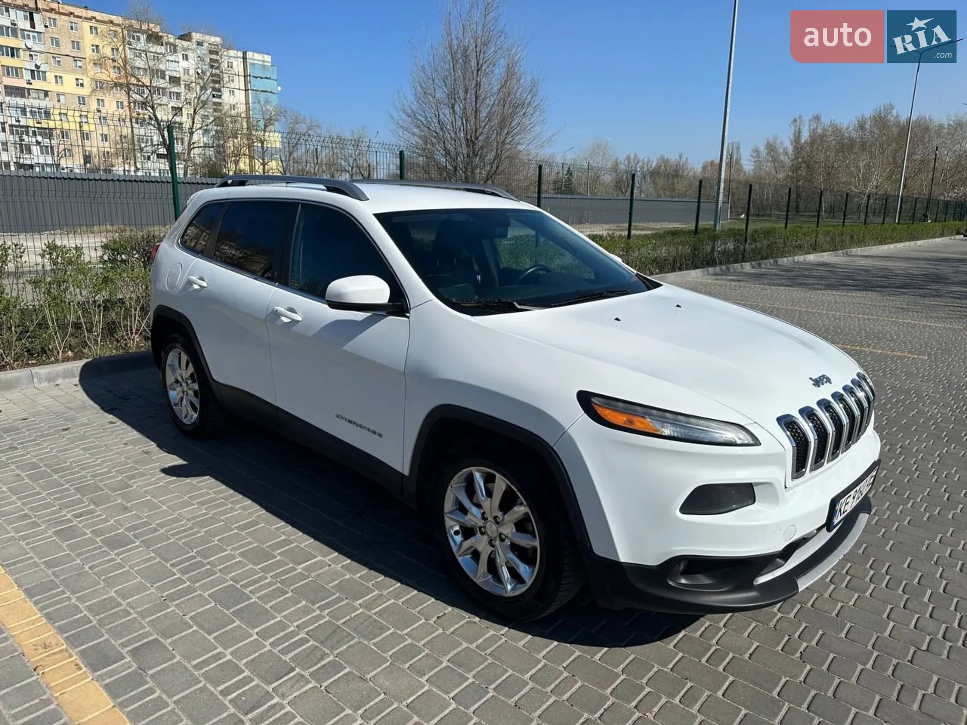 2014 Jeep Cherokee - мініатюра 3