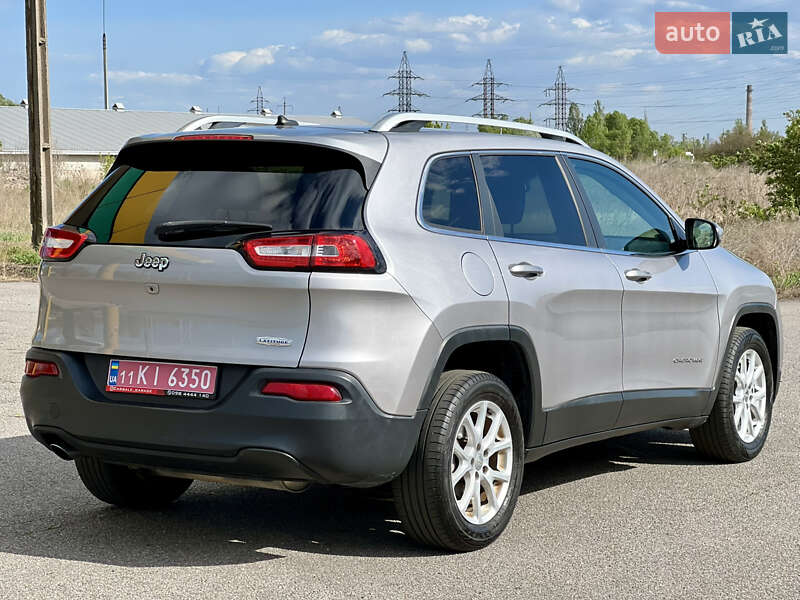 Внедорожник / Кроссовер Jeep Cherokee 2017 в Горишних Плавнях