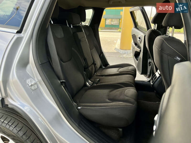 Внедорожник / Кроссовер Jeep Cherokee 2017 в Горишних Плавнях