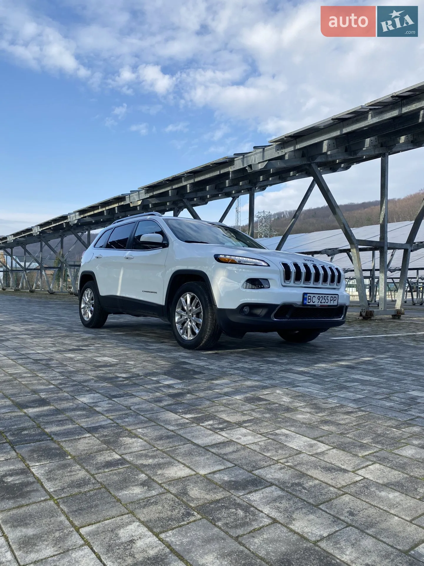 2015 Jeep Cherokee - мініатюра 4