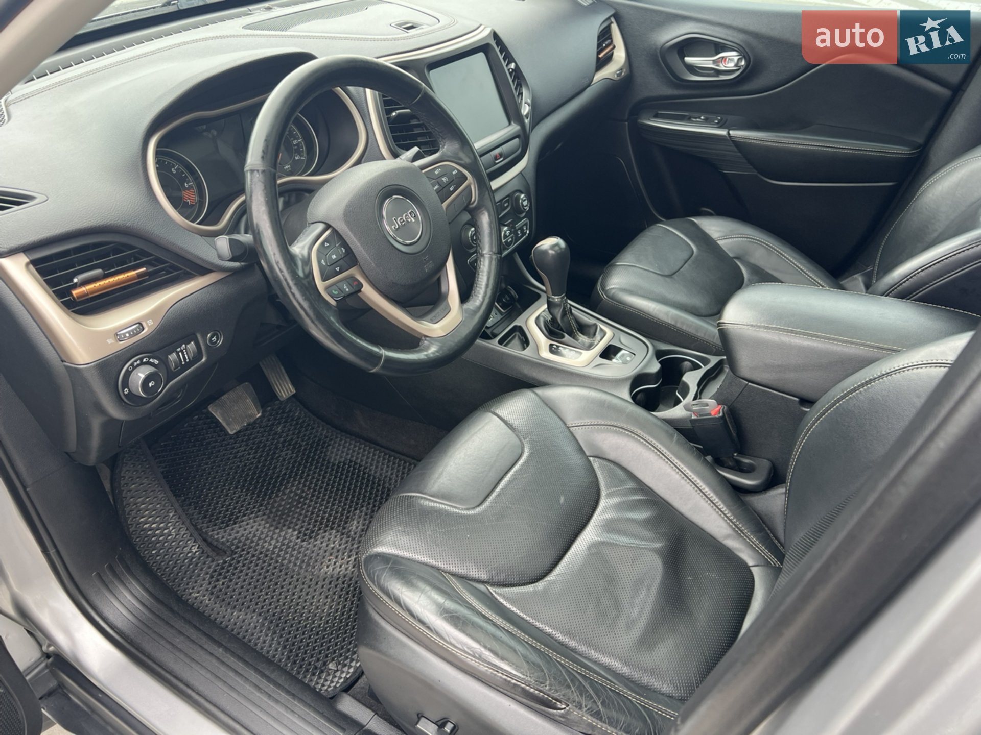 2015 Jeep Cherokee - мініатюра 11