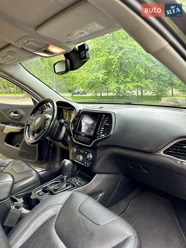 Позашляховик / Кросовер Jeep Cherokee 2020 в Чернігові