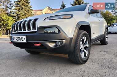 Внедорожник / Кроссовер Jeep Cherokee 2015 в 