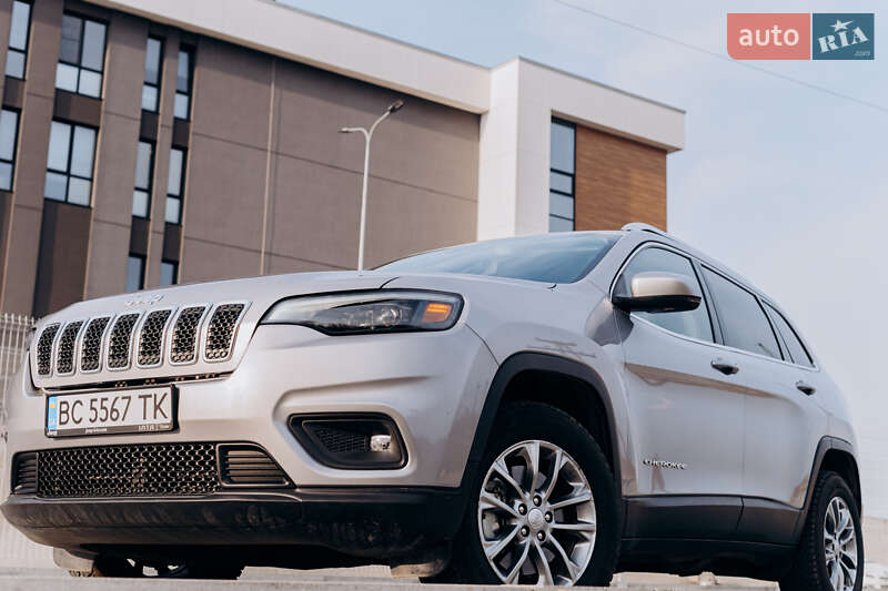 Позашляховик / Кросовер Jeep Cherokee 2019 в Львові
