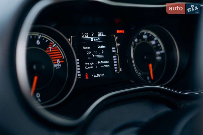 Позашляховик / Кросовер Jeep Cherokee 2019 в Львові