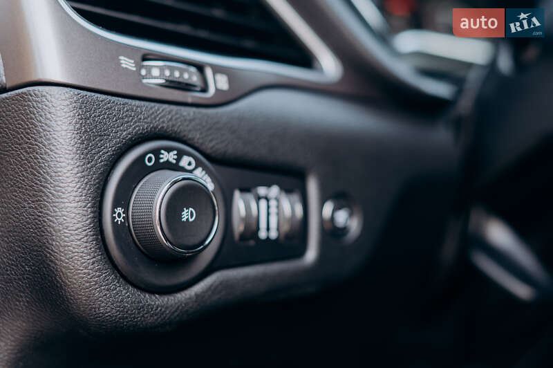 Позашляховик / Кросовер Jeep Cherokee 2019 в Львові