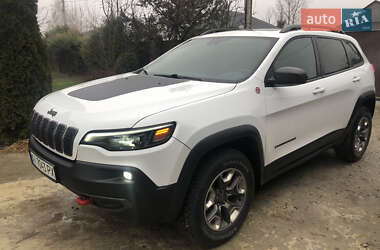 Внедорожник / Кроссовер Jeep Cherokee 2018 в Киеве