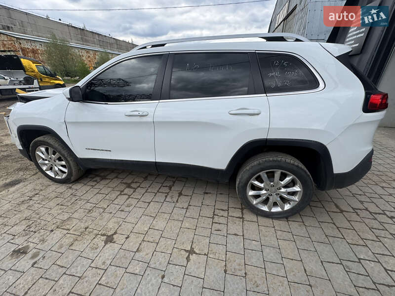 Внедорожник / Кроссовер Jeep Cherokee 2016 в Львове