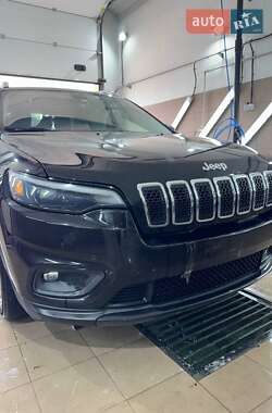 Внедорожник / Кроссовер Jeep Cherokee 2019 в 
