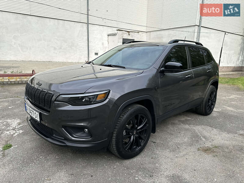 Внедорожник / Кроссовер Jeep Cherokee 2020 в Киеве