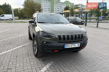 Внедорожник / Кроссовер Jeep Cherokee 2021 в Хмельницком