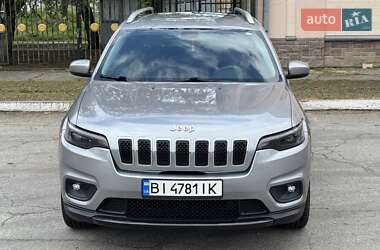 Позашляховик / Кросовер Jeep Cherokee 2019 в 