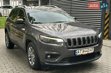 Внедорожник / Кроссовер Jeep Cherokee 2018 в 