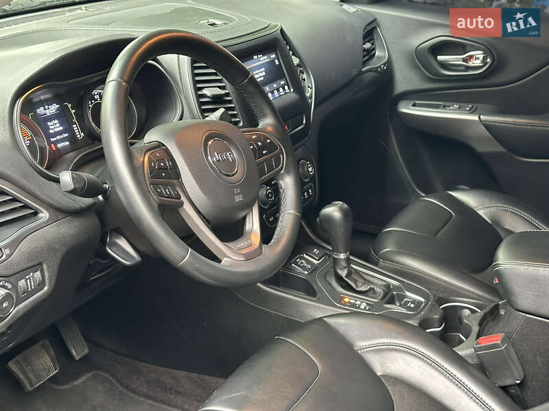 Позашляховик / Кросовер Jeep Cherokee 2018 в Львові