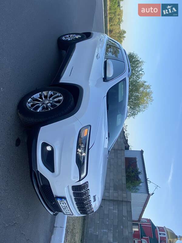 Внедорожник / Кроссовер Jeep Cherokee 2020 в Каменском
