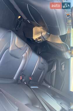 Позашляховик / Кросовер Jeep Cherokee 2020 в 