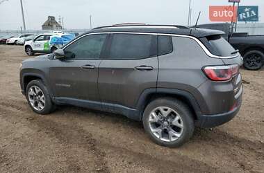 Позашляховик / Кросовер Jeep Cherokee 2017 в 