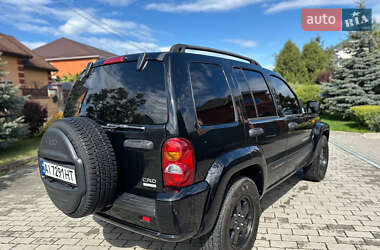 Позашляховик / Кросовер Jeep Cherokee 2003 в 
