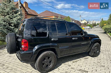 Позашляховик / Кросовер Jeep Cherokee 2003 в 