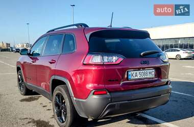 Внедорожник / Кроссовер Jeep Cherokee 2021 в 