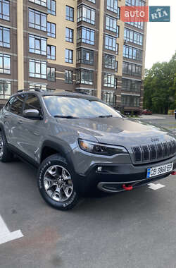 Внедорожник / Кроссовер Jeep Cherokee 2019 в 