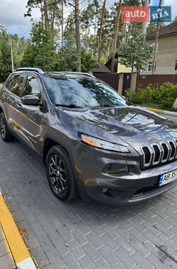 Позашляховик / Кросовер Jeep Cherokee 2016 в Києві