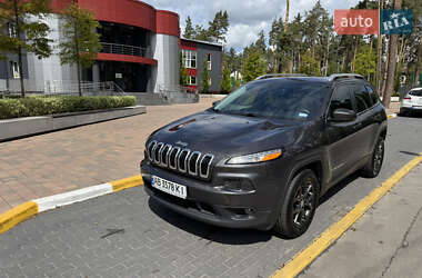 Позашляховик / Кросовер Jeep Cherokee 2016 в 