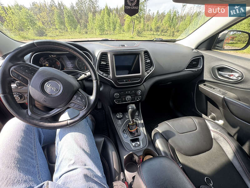 Внедорожник / Кроссовер Jeep Cherokee 2019 в Корюковке фото 23 Внедорожник / Кроссовер Jeep Cherokee 2019 в Корюковке