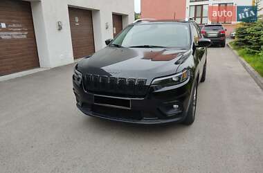 Позашляховик / Кросовер Jeep Cherokee 2019 в 