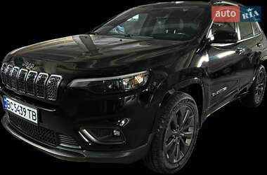 Внедорожник / Кроссовер Jeep Cherokee 2018 в Николаеве