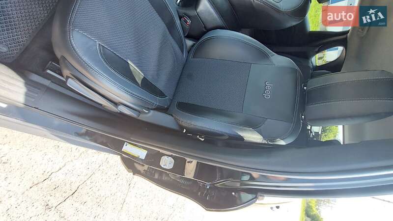 Внедорожник / Кроссовер Jeep Cherokee 2018 в Полтаве