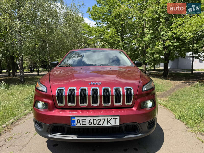 Внедорожник / Кроссовер Jeep Cherokee 2017 в Кривом Роге
