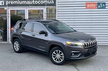 Внедорожник / Кроссовер Jeep Cherokee 2022 в 