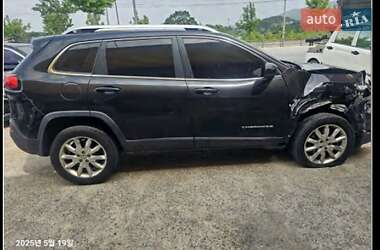 Внедорожник / Кроссовер Jeep Cherokee 2016 в Львове