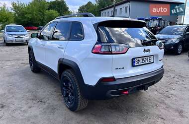 Позашляховик / Кросовер Jeep Cherokee 2021 в 
