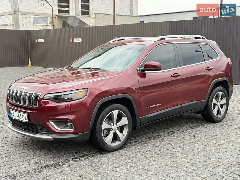 Внедорожник / Кроссовер Jeep Cherokee 2019 в 