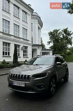 Внедорожник / Кроссовер Jeep Cherokee 2018 в 