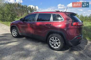 Позашляховик / Кросовер Jeep Cherokee 2015 в 