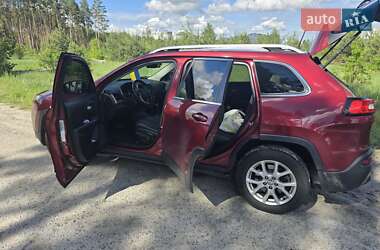 Позашляховик / Кросовер Jeep Cherokee 2015 в 