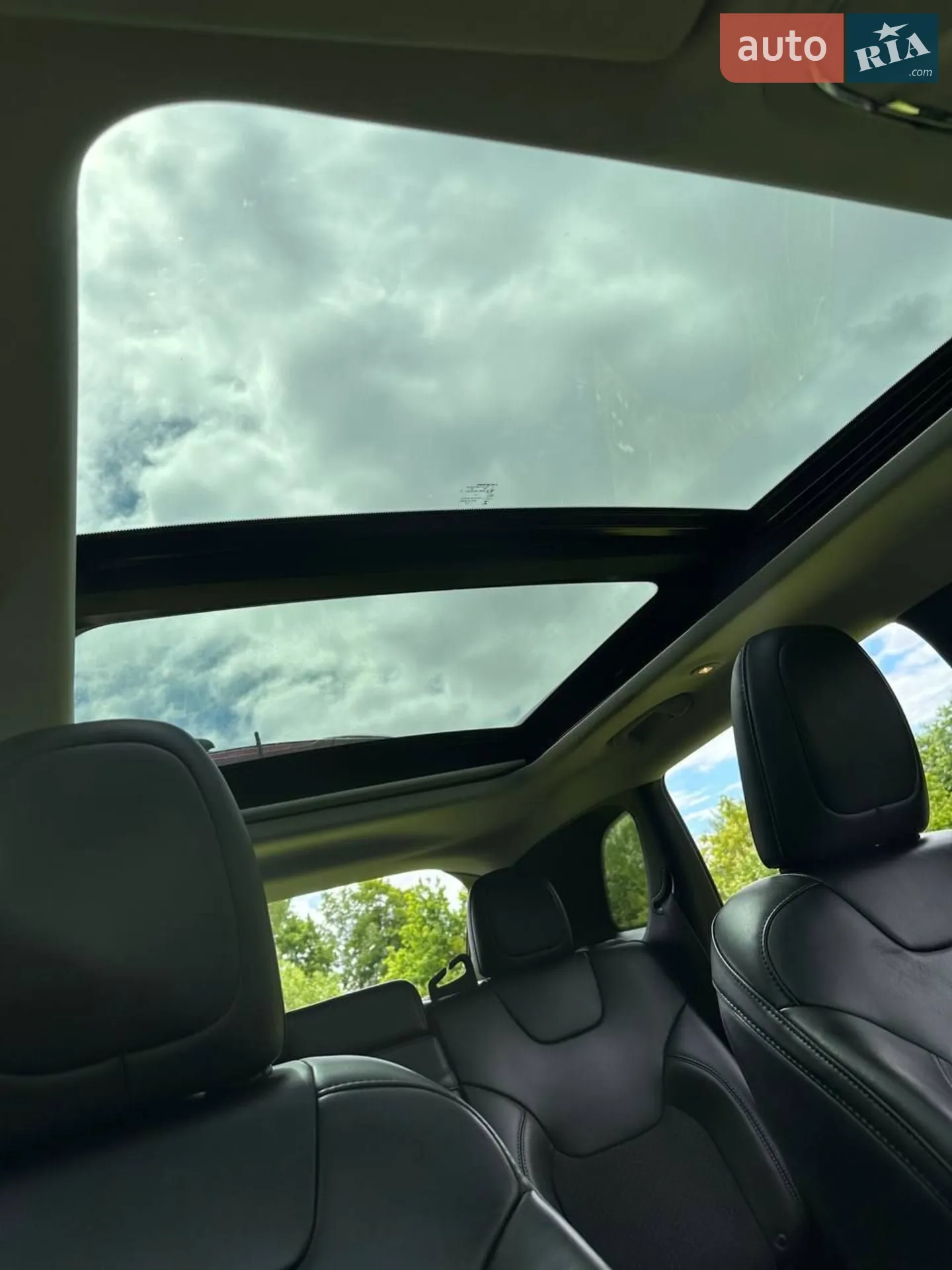 2018 Jeep Cherokee - мініатюра 2