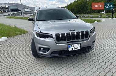 Внедорожник / Кроссовер Jeep Cherokee 2018 в 