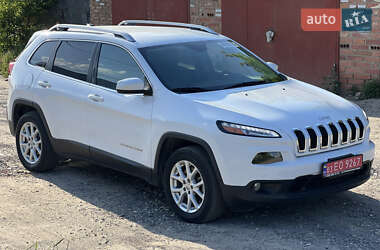 Внедорожник / Кроссовер Jeep Cherokee 2017 в Луцке