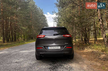 Позашляховик / Кросовер Jeep Cherokee 2016 в 