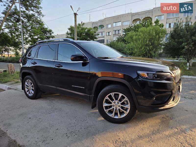 Jeep Cherokee 2021